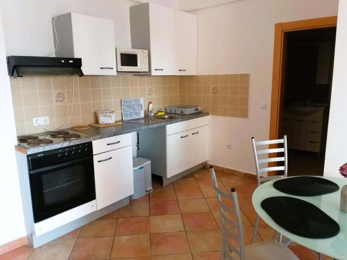 Villa Dobra Family Apartments Вир Экстерьер фото