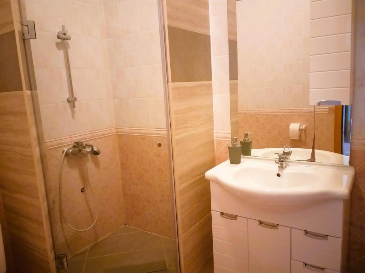 Villa Dobra Family Apartments Вир Экстерьер фото