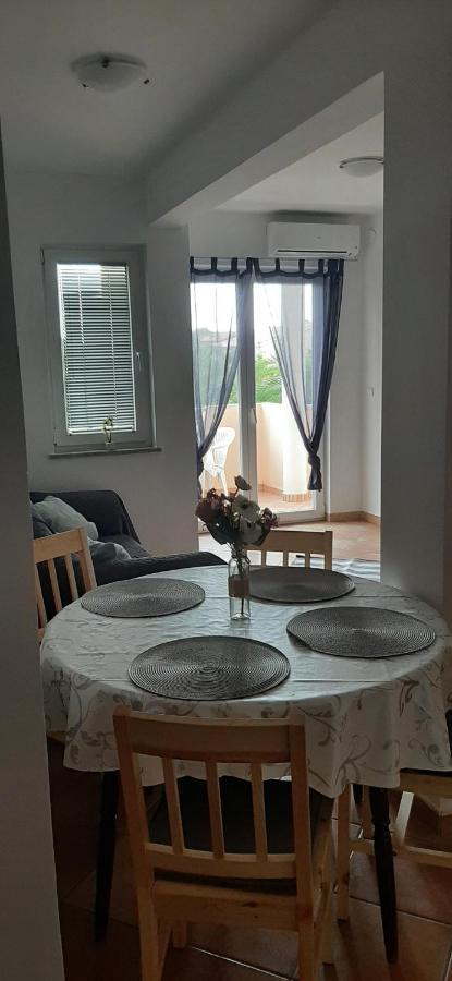 Villa Dobra Family Apartments Вир Экстерьер фото